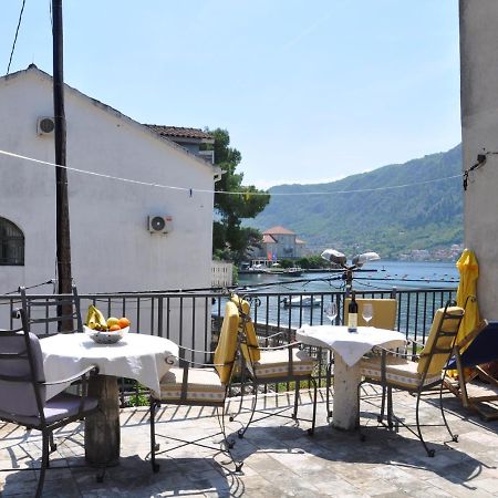 Apartments Vujosevic Kotor Ngoại thất bức ảnh