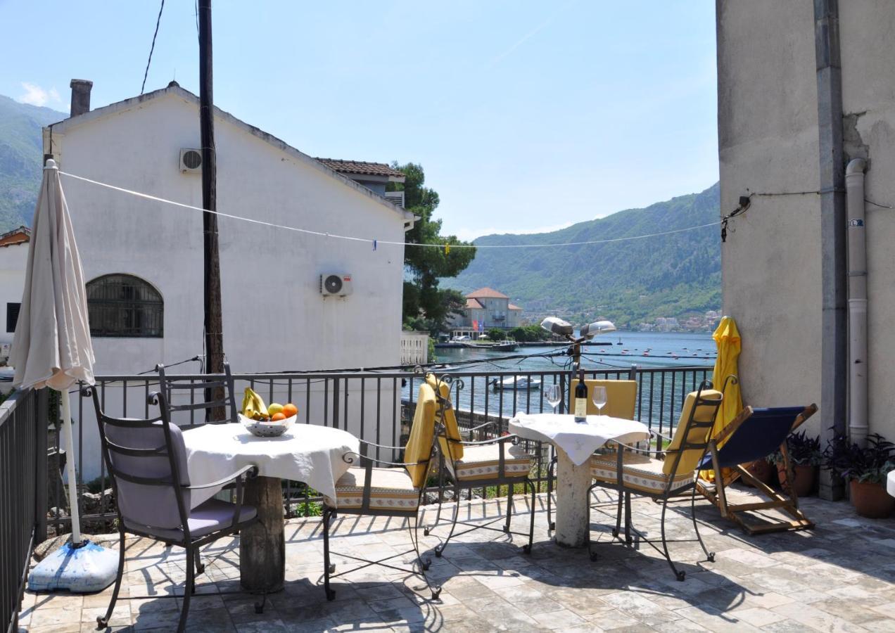 Apartments Vujosevic Kotor Ngoại thất bức ảnh