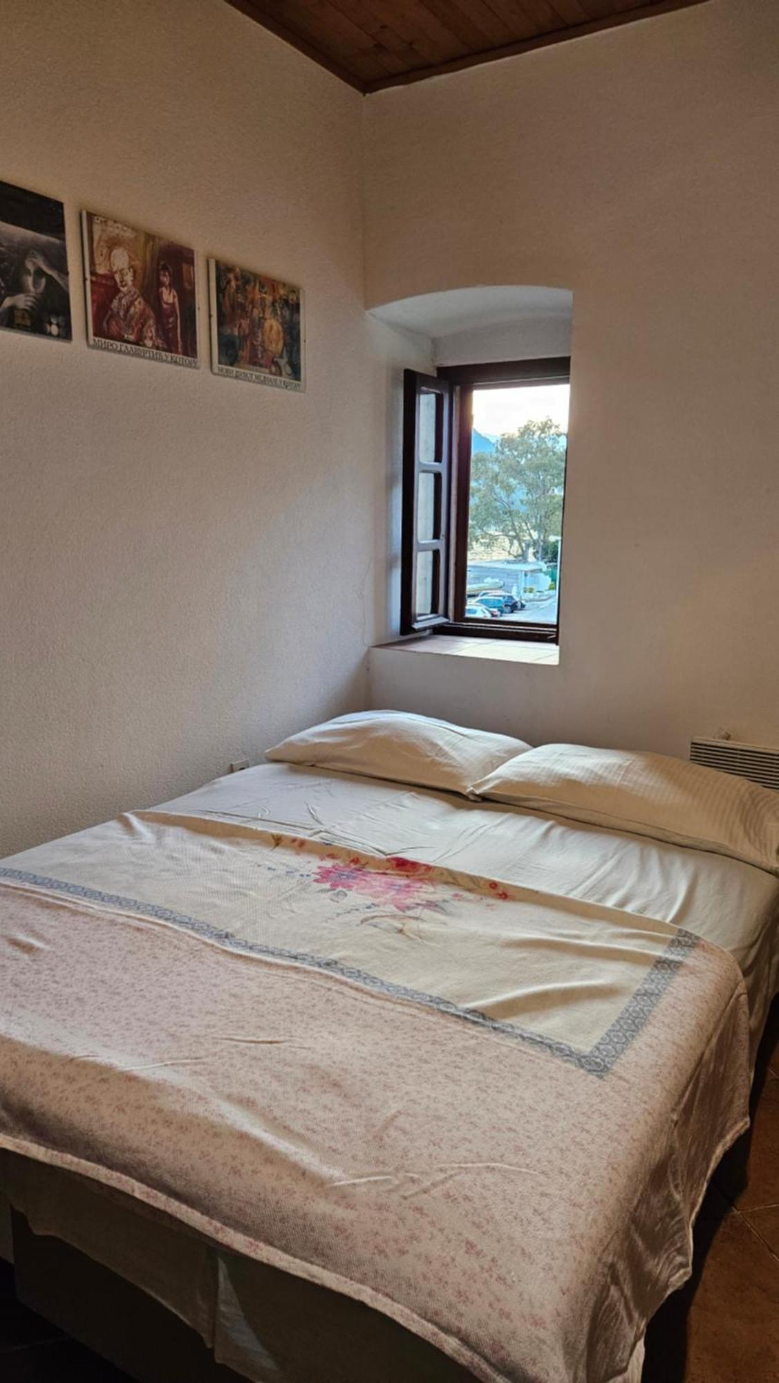 Apartments Vujosevic Kotor Ngoại thất bức ảnh